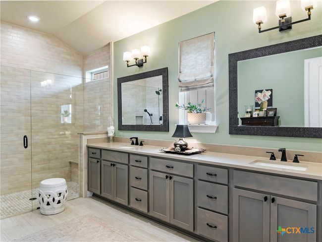 121 Wild Honeysuckle Way, House other with 2 bedrooms, 3 bathrooms and null parking in San Marcos TX | Image 24