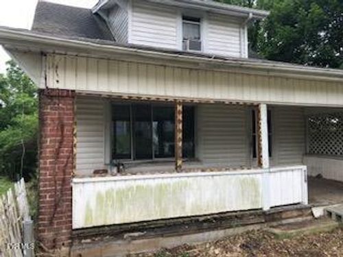 729 Fairview St, Bristol, VA, 24201-4628 | Card Image