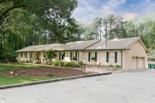 11 Pine Forest Dr, Siler City, NC, 27344-7992 | Card Image