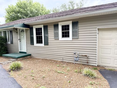 403 Old Morrison Rd, McMinnville, TN, 37110-4945 | Card Image