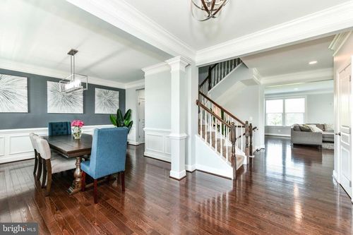 15783 Berkhamstead Pl, LEESBURG, VA, 20176-7626 | Card Image