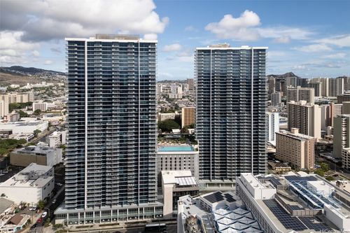 apt-3618r-1500 Rycroft St, Honolulu, HI, 96814-7071 | Card Image