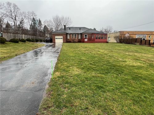 381 S Union St, Spencerport, NY, 14559-1911 | Card Image