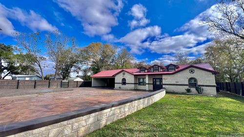 309 Hill St, Cuero, TX, 77954-3111 | Card Image