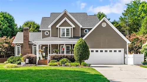 1210 Suncrest Dr, High Point, NC, 27265-9507 | Card Image