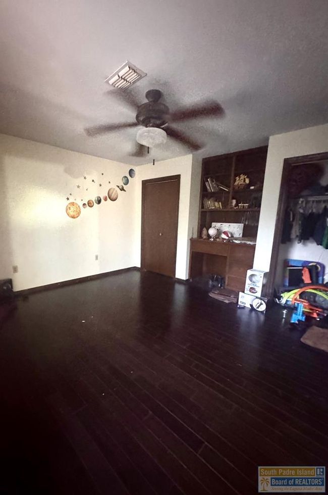 108 Palma Ln, House other with 3 bedrooms, 3 bathrooms and 2 parking in Bayview TX | Image 22