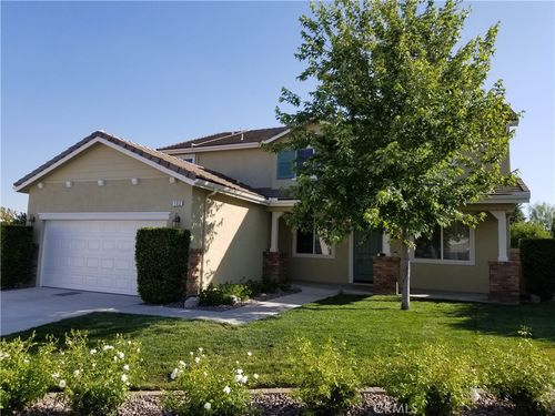 102 Mesa Ct, Calimesa, CA, 92320 | Card Image