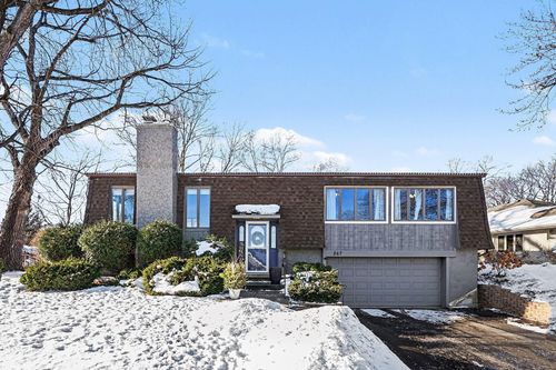 867 Oriole Ln, Chaska, MN, 55318-1131 | Card Image