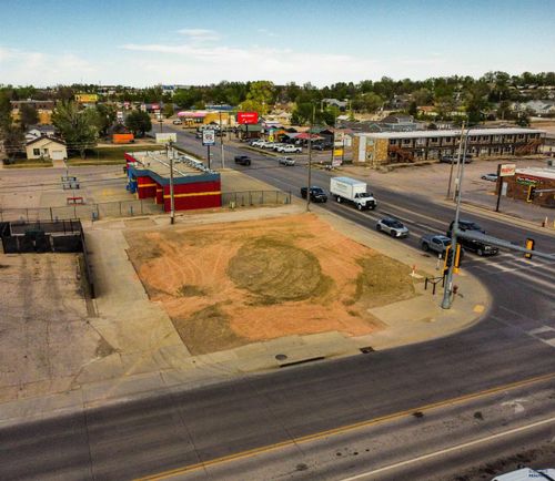 530 E North, Rapid City, SD, 57701-2515 | Card Image
