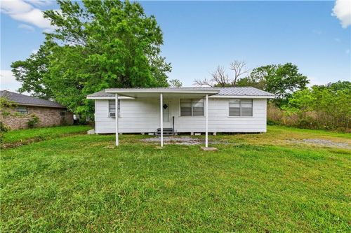 14017 Highway 22, Ponchatoula, LA, 70454 | Card Image