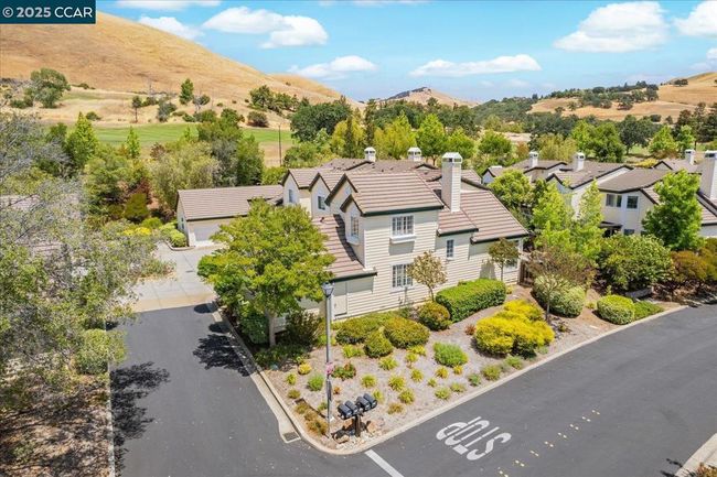 1359 Shell Ln, Townhouse with 3 bedrooms, 3 bathrooms and 2 parking in Clayton CA | Image 42