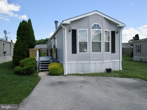 trlr-53-500 Houtztown Rd, Myerstown, PA, 17067-2146 | Card Image