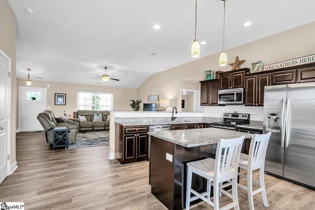 407 Braeburn Fields Ct, House other with 3 bedrooms, 2 bathrooms and 4 parking in Inman SC | Image 10