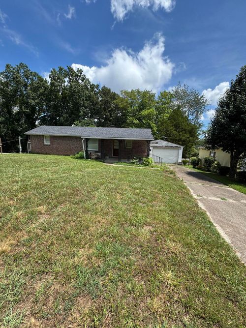 175 S Robinson Dr, Somerset, KY, 42501 | Card Image