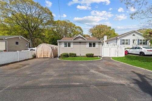 164 Dare Rd, Selden, NY, 11784-2008 | Card Image