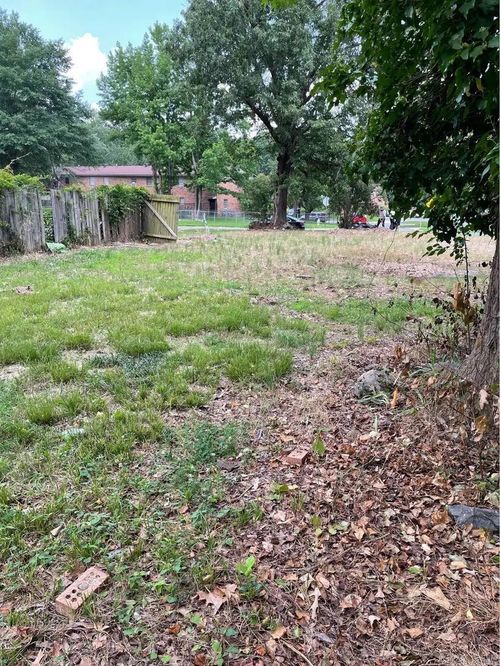 8406 Dreher Ln, Little Rock, AR, 72209-5163 | Card Image