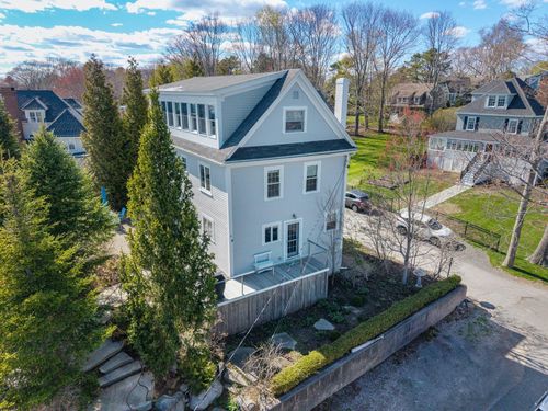 4 Oak Street, Kennebunk, ME, 04043 | Card Image