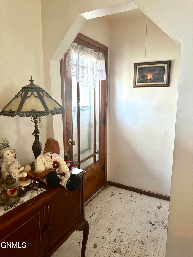 10185 99 Th St Se, House other with 5 bedrooms, 3 bathrooms and null parking in Oakes ND | Image 17