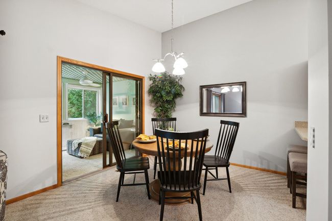 B - 4302 Clemson Circle, Townhouse with 2 bedrooms, 2 bathrooms and null parking in Eagan MN | Image 6