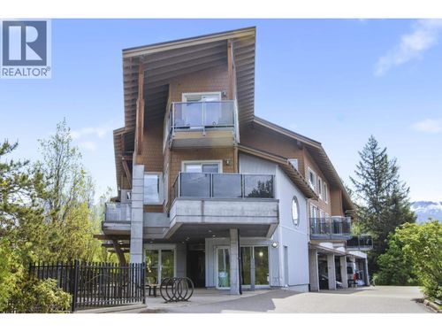 2-40775 Tantalus Rd, Squamish, BC, V8B0N2 | Card Image