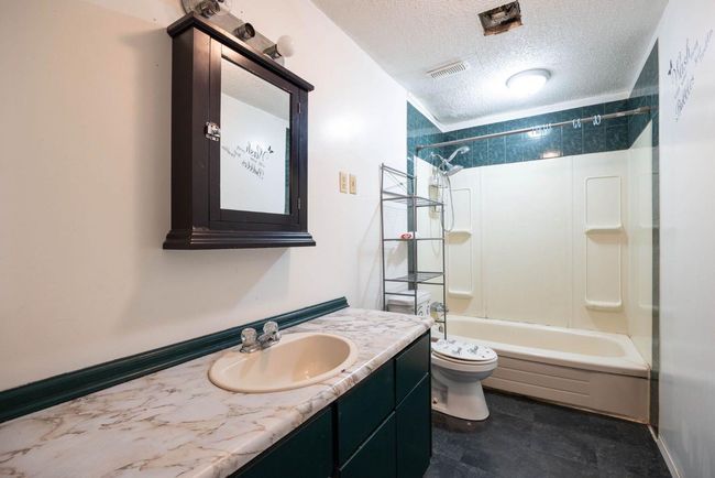 137 Parmenter Cres, House other with 5 bedrooms, 2 bathrooms and 2 parking in Fort Mcmurray AB | Image 21