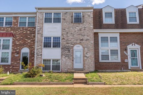 8396 Woodline Ct, MANASSAS, VA, 20110-4620 | Card Image