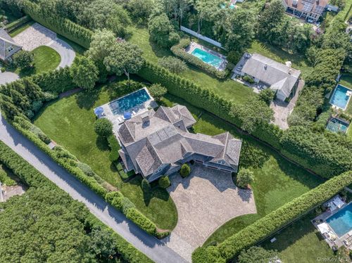 255 Mill Rd, Westhampton Beach, NY, 11978-2012 | Card Image