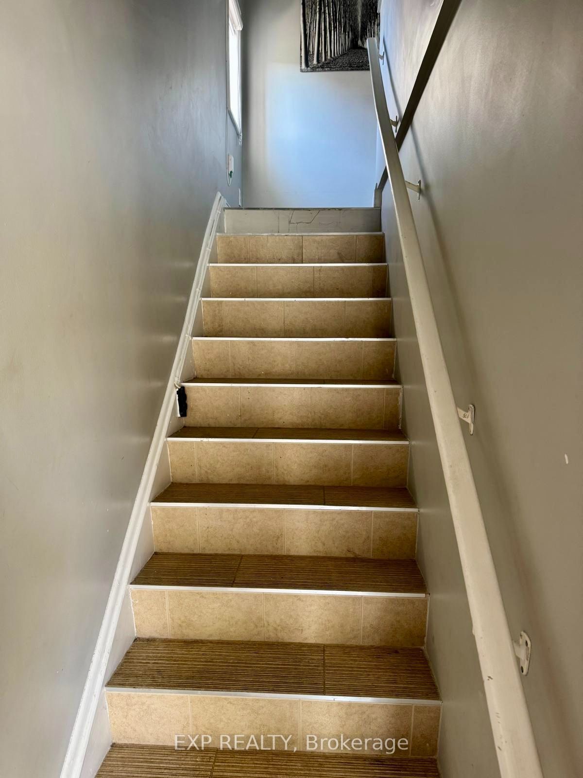 Residential Lease in Toronto W04 3