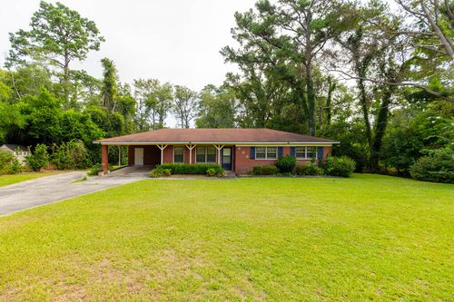 609 Parker Mathis Dr, Valdosta, GA, 31601-3564 | Card Image