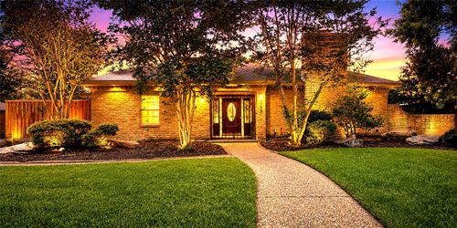 12618 Misty Valley Dr, Houston, TX, 77066-1615 | Card Image