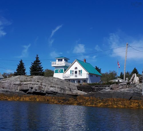 91 The Point Rd, Blue Rocks, NS, B0J2C0 | Card Image
