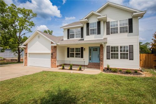 522 Tiger Blvd, Bentonville, AR, 72712-4208 | Card Image