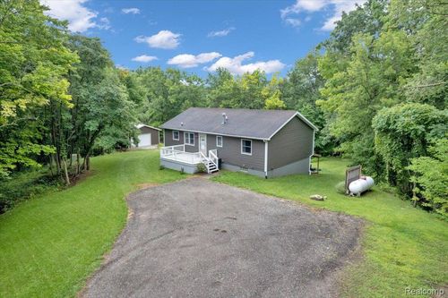 5010 Belle River Rd, Attica, MI, 48412-9780 | Card Image