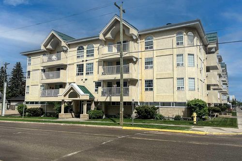 301-5120 49 St, Lloydminster, AB, T9V0K4 | Card Image