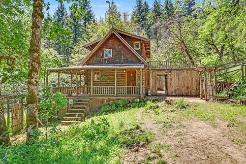 3315 Sardine Creek Rd, Gold Hill, OR, 97525-9558 | Card Image