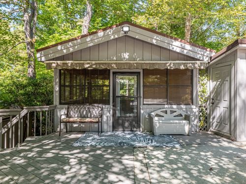 31 Boulder Dr, Lake Toxaway, NC, 28747-8677 | Card Image