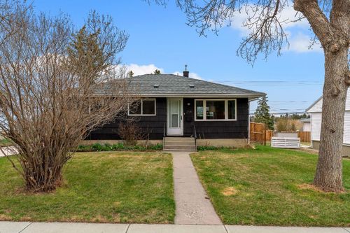 254 Hendon Dr Nw, Calgary, AB, T2K1Z5 | Card Image