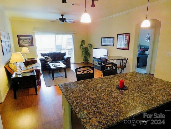 UNIT-421 - 1085 Shop Rd, Condo with 2 bedrooms, 2 bathrooms and null parking in Columbia SC | Image 4