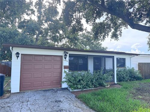 3234 37th St N, Saint Petersburg, FL, 33713-2337 | Card Image