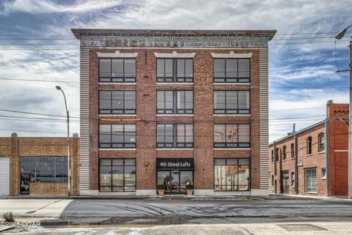 403-214 E 4th St, Joplin, MO, 64801-2206 | Card Image