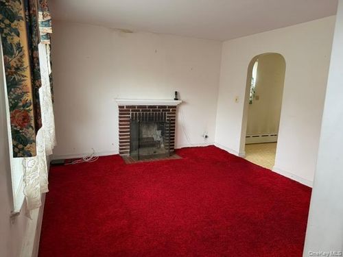 207 Morsemere Ave, Yonkers, NY, 10703-2007 | Card Image