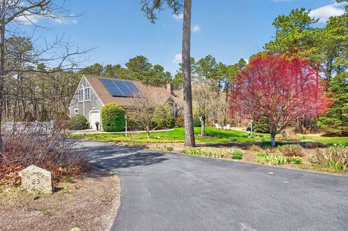 23 Dundee Cir, Harwich, MA, 02645-3388 | Card Image