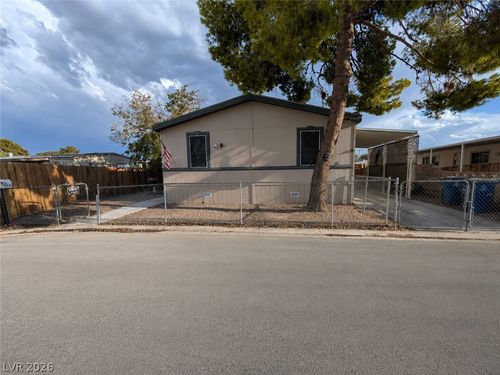 5431 Tahoe Dr, Las Vegas, NV, 89142-2632 | Card Image