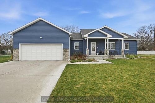 2806 21st Ave, Central City, NE, 68826 | Card Image