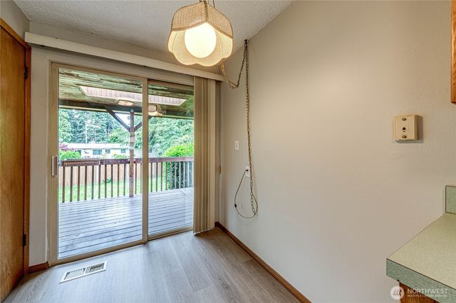 8728 224 Th St Sw, House other with 4 bedrooms, 2 bathrooms and 1 parking in Edmonds WA | Image 11