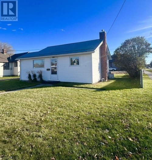 1201 Second St E, Fort Frances, ON, P9A1P5 | Card Image