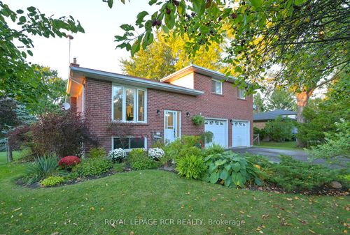 10 Joseph St, Loretto, ON, L0G1L0 | Card Image