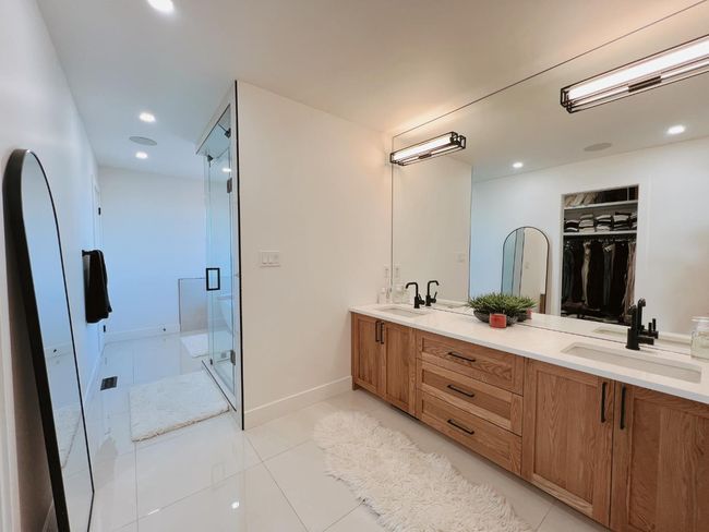 52 Patterson Cres Sw, House other with 5 bedrooms, 4 bathrooms and 4 parking in Calgary AB | Image 22