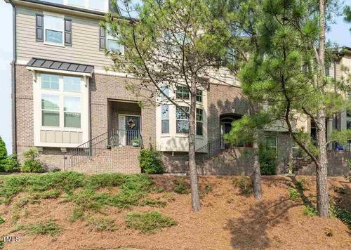 2314 Apex Peakway, Apex, NC, 27502-1570 | Card Image