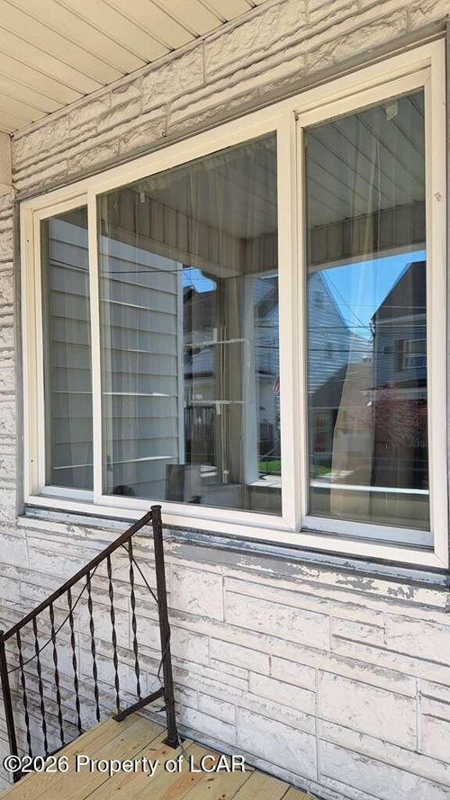 899 W Coal Street, Shenandoah, PA, 17976 | Card Image